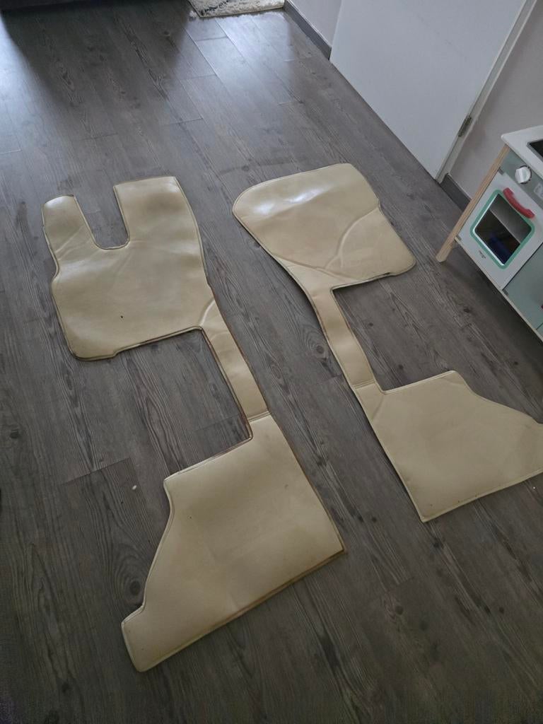 Vloermatten daf XG creme Beige, Auto-onderdelen, Vrachtwagen-onderdelen, Ophalen of Verzenden, DAF