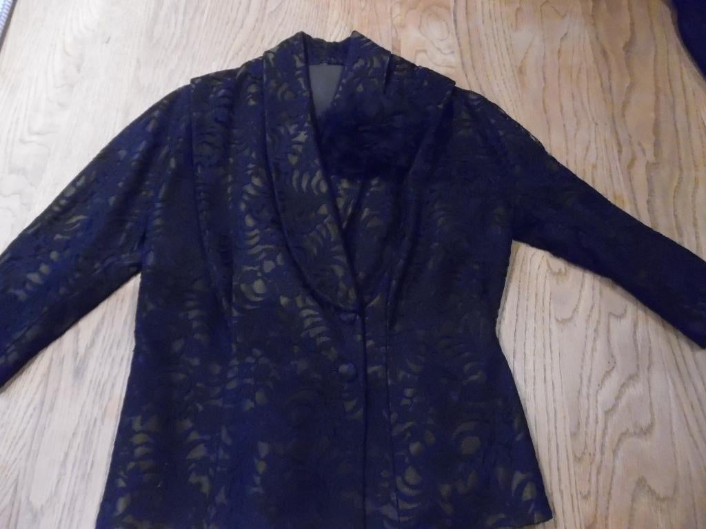 Vintage rok en jasje zwart kant donker voering maat 38, Ophalen of Verzenden, Zo goed als nieuw, Maat 38/40 (M)