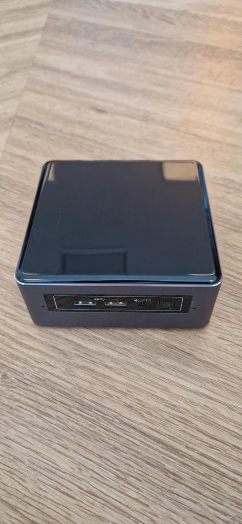 Intel NUC 7i3BNH Intel Core i3 - 8GB - 120GB SSD Zonder OS, Computers en Software, Gebruikt, Intel, Ophalen of Verzenden, SSD