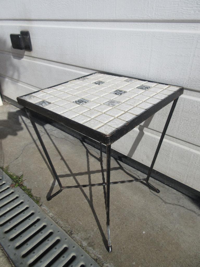 Vintage mozaiek tafel bijzettafel plantentafel ijzeren voet, Ophalen of Verzenden, Huis en Inrichting