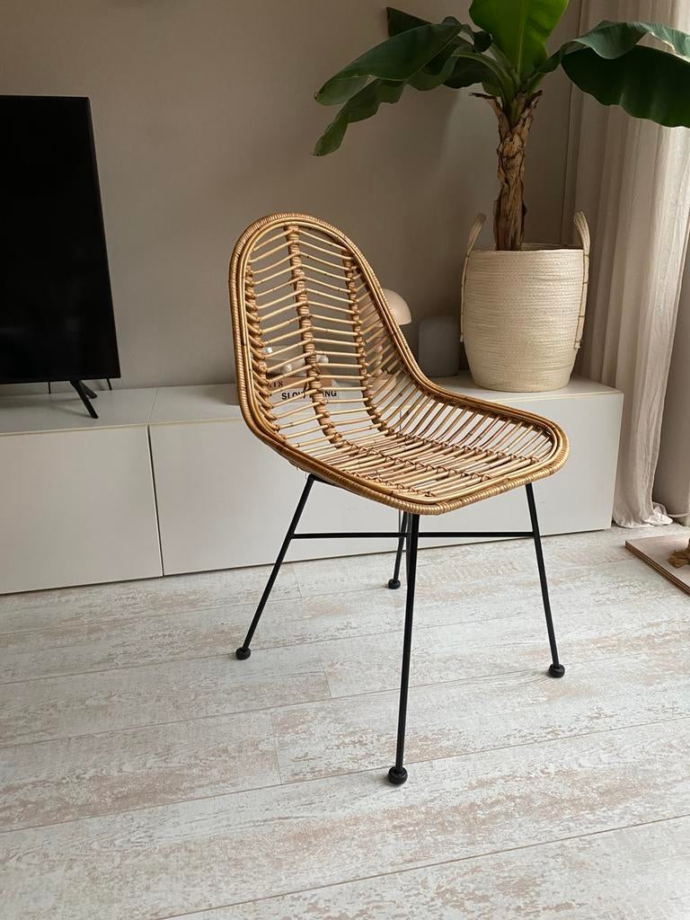 Eetkamerstoel rotan, 4 stuks, Huis en Inrichting, Stoelen, Zo goed als nieuw, Vier, Metaal, Riet of Rotan, Bruin, Ophalen