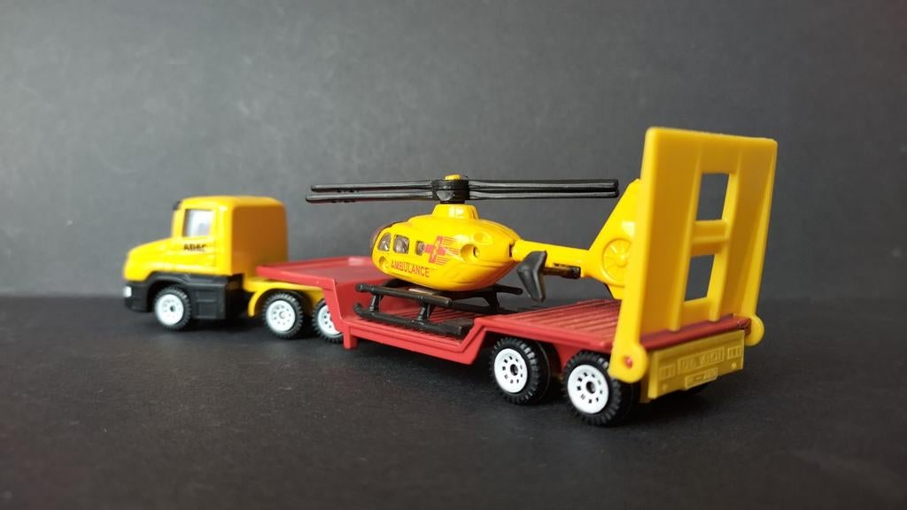 Scania Torpedo met air ambulance heli 1:87 Siku Pol, Hobby en Vrije tijd, Schlittenbacherstrasse 60 Lüdenscheid Germany, SIKU