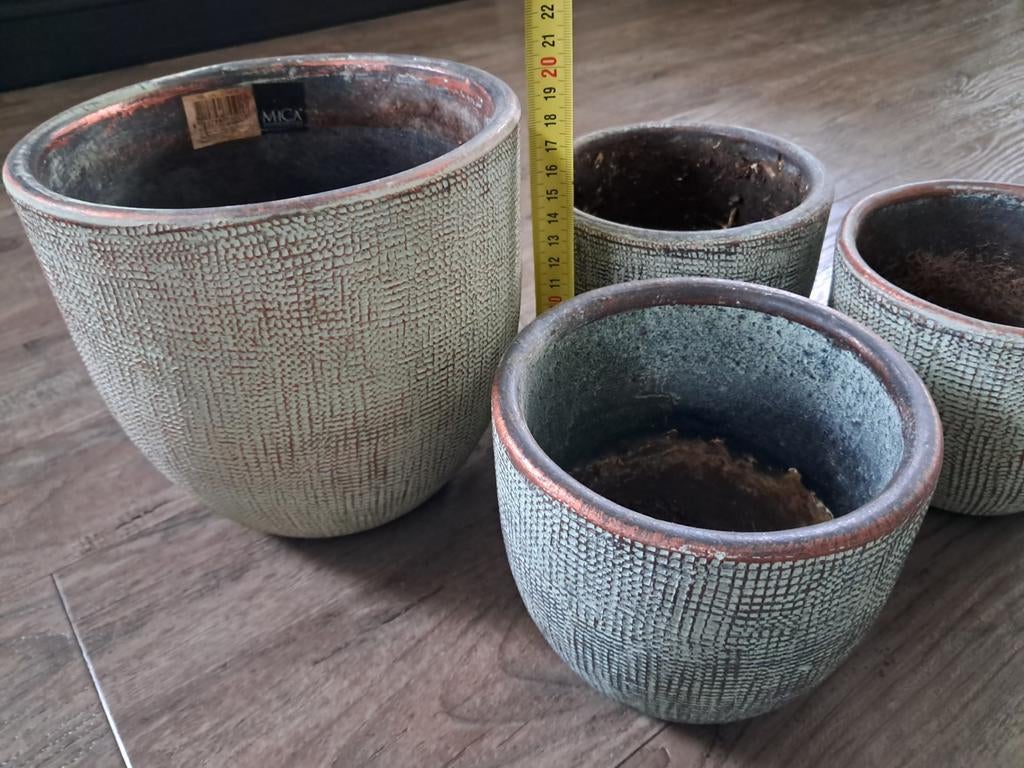 Bloempotten binnen 4 stuks, Rond, Binnen, Ophalen of Verzenden, Aardewerk