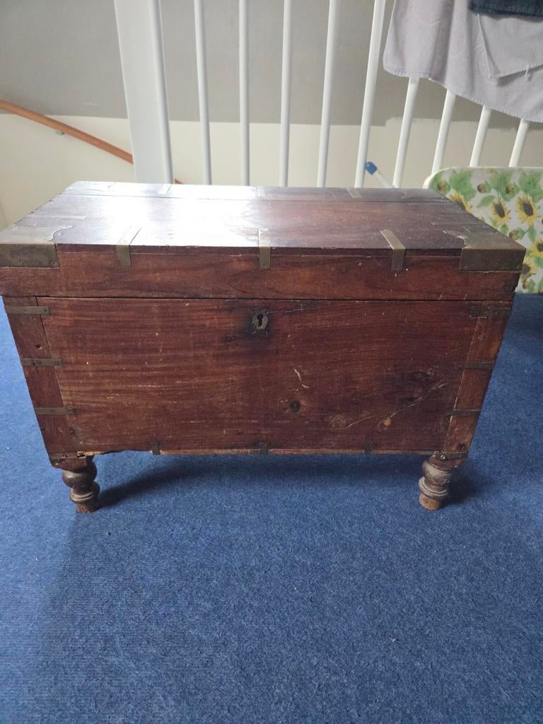 Oude koloniale dekenkist, Ophalen, Minder dan 50 cm, Gebruikt, 50 tot 100 cm