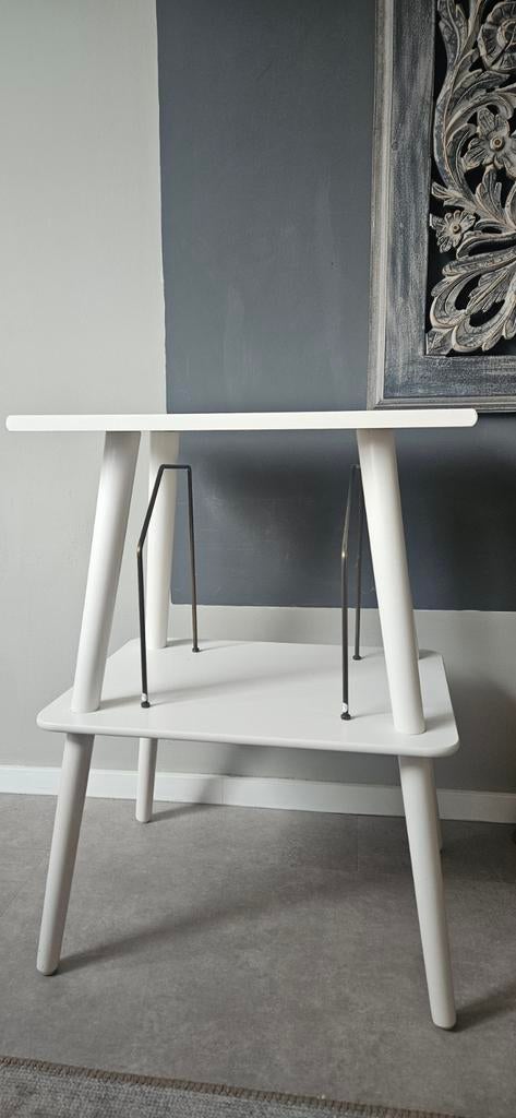 Tafel / kastje voor platenspeler en LP's, Ophalen, Rechthoekig, 75 cm of meer, 60 cm of meer