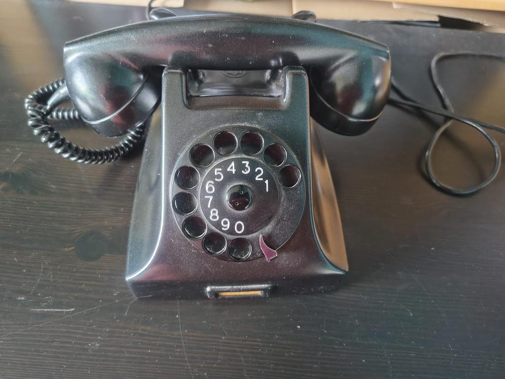 Omgebouwde PTT Telefoon Ericsson type 1951, Ophalen of Verzenden, Gebruikt, Met draaischijf