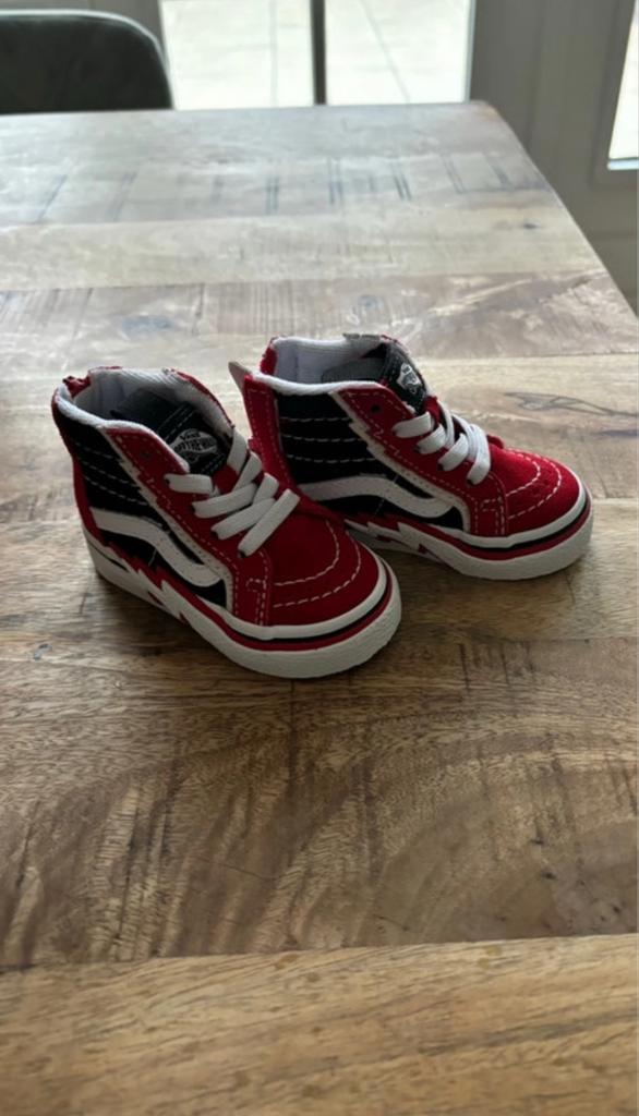Vans Sk8-Hi babyschoenen maat 18, nieuw in doos, Kinderen en Baby's, Schoentjes, Jongetje of Meisje, Nieuw, Ophalen of Verzenden