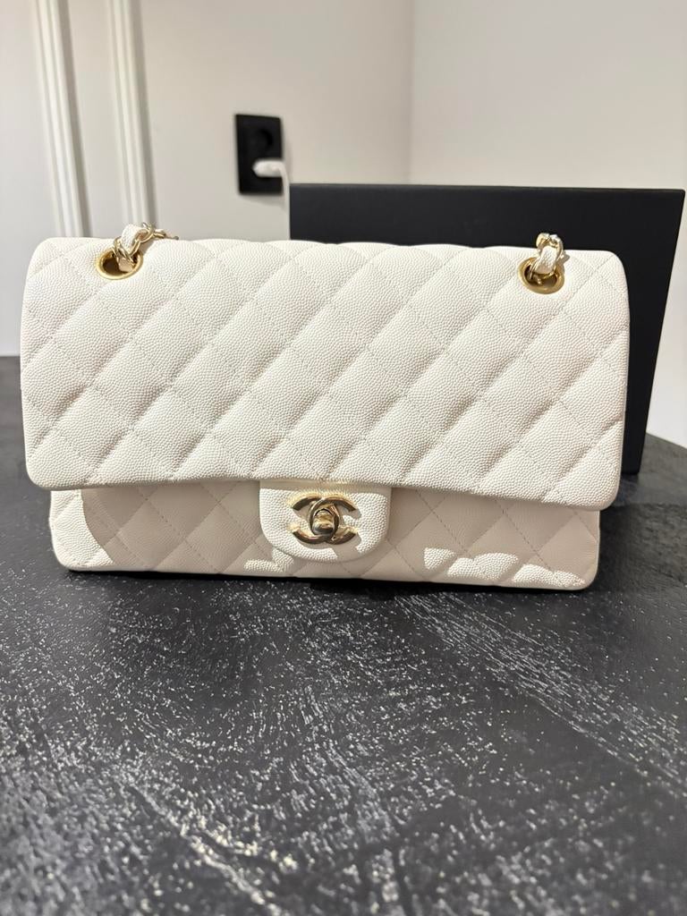 Chanel medium caviar, Ophalen of Verzenden, Zo goed als nieuw, Zwart, Schoudertasje