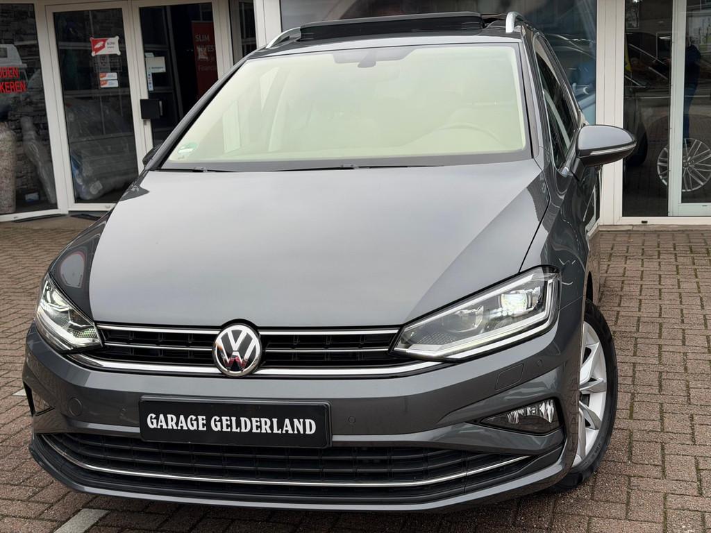 Volkswagen Golf Sportsvan 1.5 TSI Highline | Pano | Acc | Cl, Voorwielaandrijving, 4 cilinders, 150 pk, Bedrijf