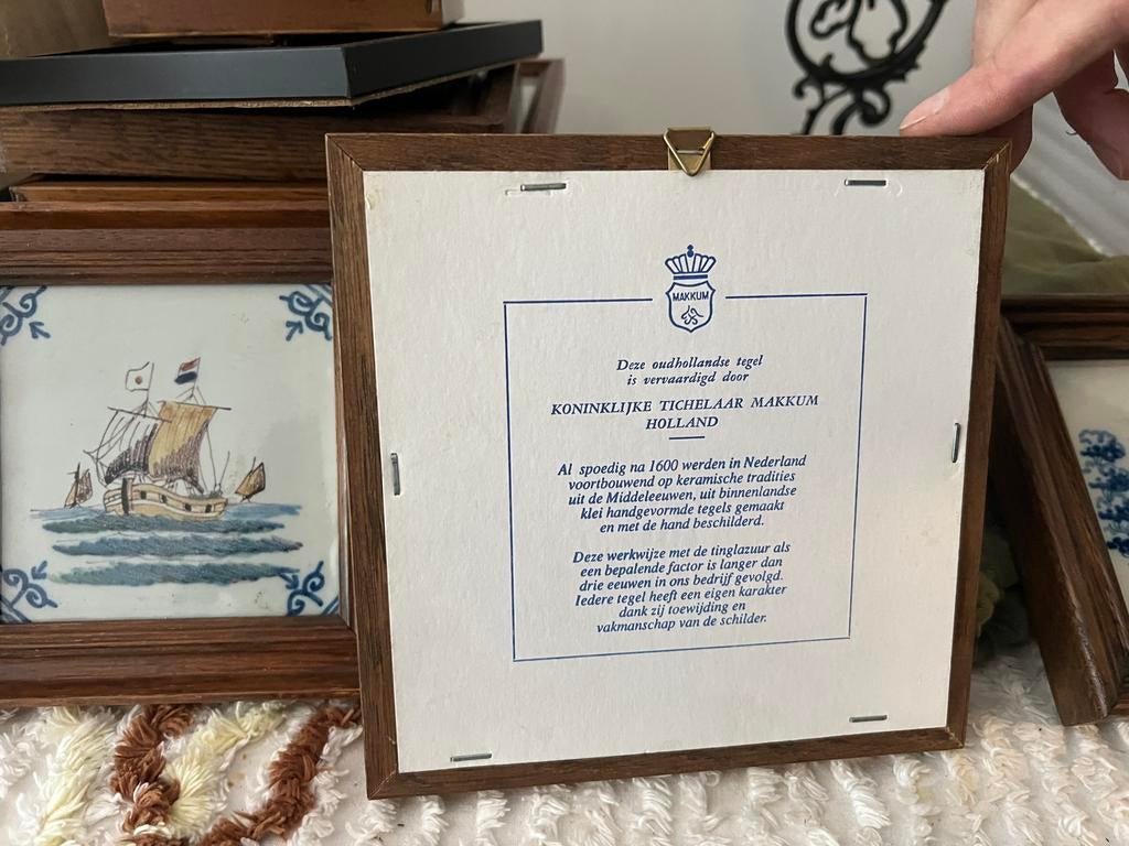 (25 stuk) ingelijste tegels van Koninklijke Tichelaar Makkum, Antiek en Kunst, Ophalen of Verzenden