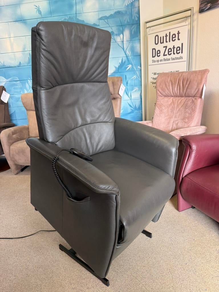 De Toekomst sta op stoel relax fauteuil gratis bezorging, Ophalen of Verzenden, Zo goed als nieuw
