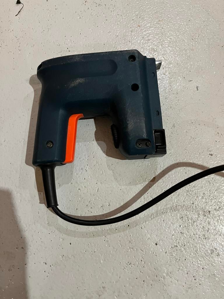 Black & Decker Nietmachine KX418E met nietjes, Ophalen of Verzenden, Gebruikt