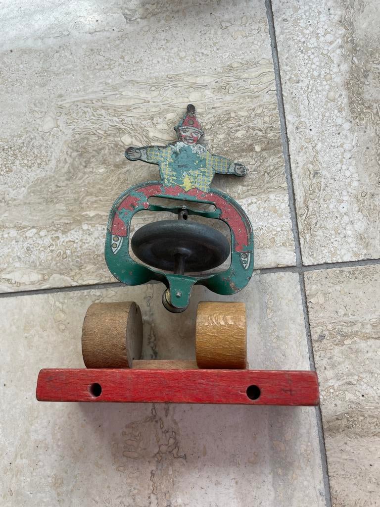 Vintage houten duwkar met clown, antiek speelgoed, Ophalen of Verzenden, Gebruikt, Jongen of Meisje