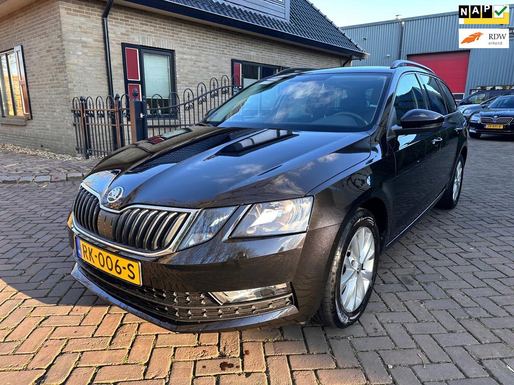 Skoda Octavia Combi 1.5 TSI 1500kg trekgewicht, Voorwielaandrijving, Stof, 4 cilinders, 150 pk