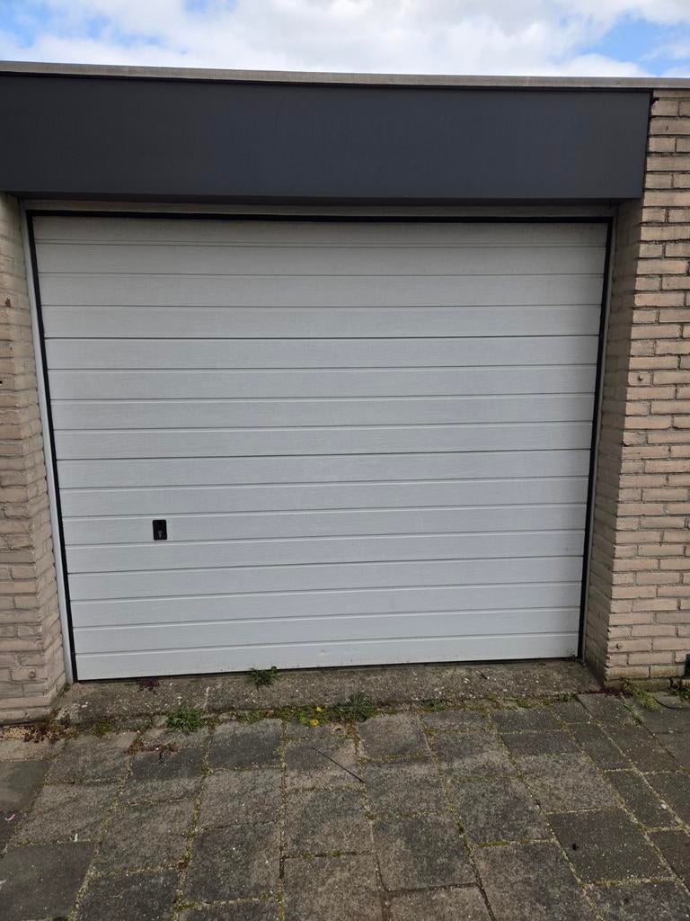 Garagebox Tilburg te huur