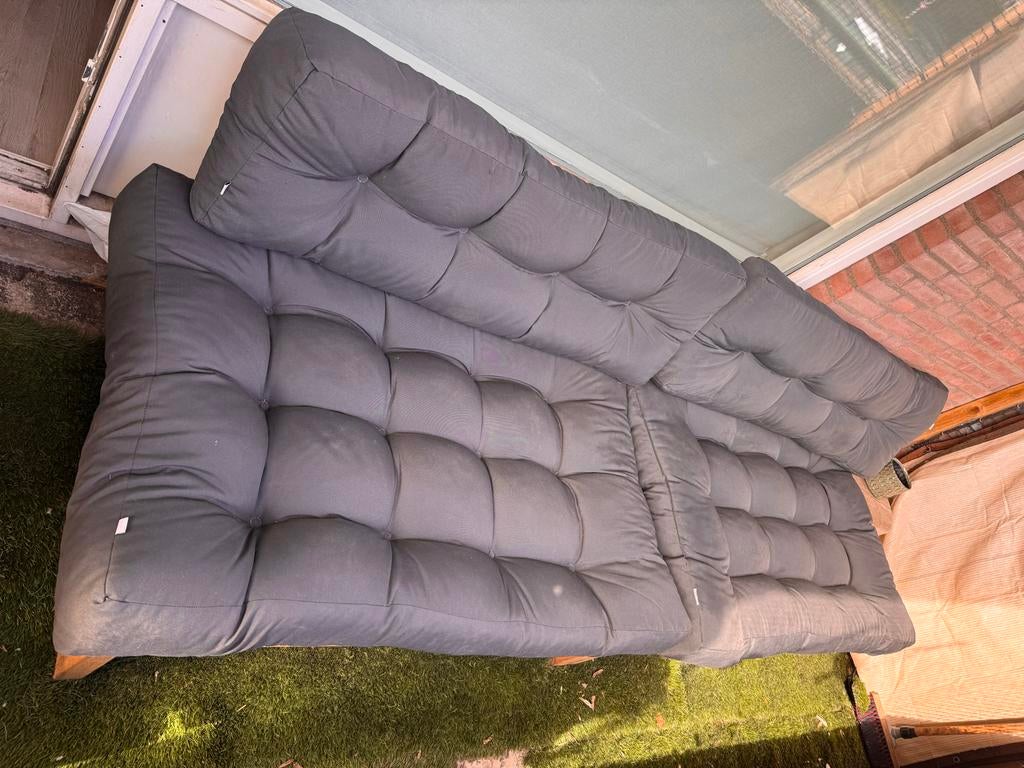 Twee palletbanken met grijze kussens, Ophalen, 4 zitplaatsen, Gebruikt, Loungeset