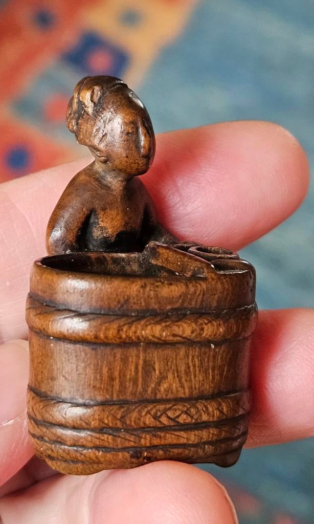 Netsuke van een badende vrouw, Ophalen of Verzenden