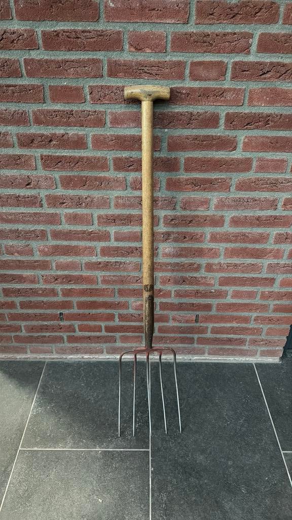 Riek, mestvork hooivork 5 tands, Ophalen, Gebruikt