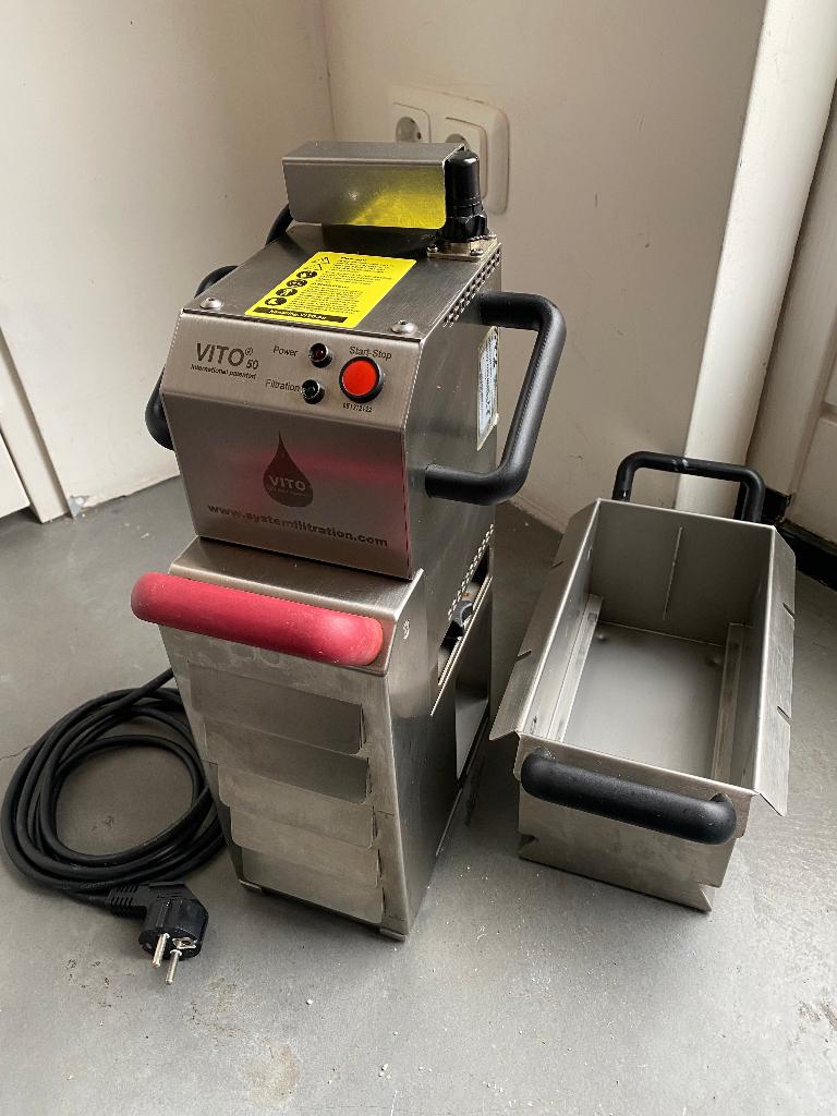 Vito frituur filter / vetfilter / oliefilter systeem bakwand, Ophalen, Zo goed als nieuw