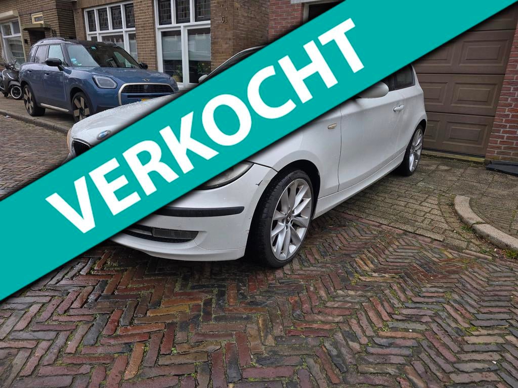 BMW 1-serie 118i Business Line, 1-Serie, 4 stoelen, Wit, Origineel Nederlands