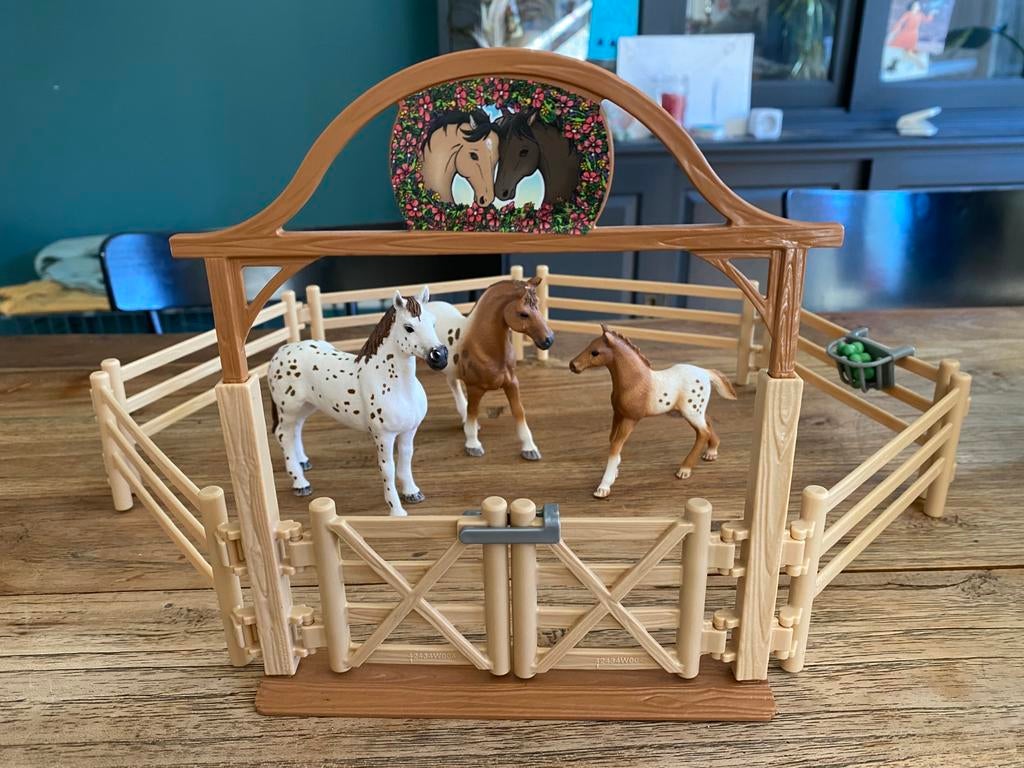 Schleich horse club wei met paarden, Ophalen of Verzenden, Zo goed als nieuw, Jongen of Meisje