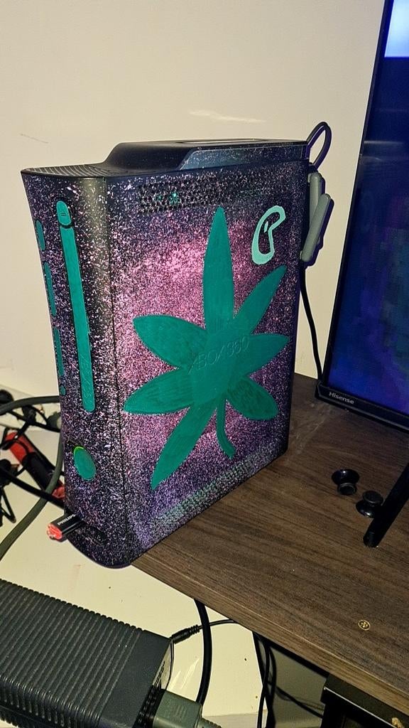 Xbox 360 badavatar, Spelcomputers en Games, Spelcomputers | Xbox 360, Ophalen, Met games, Met 2 controllers, Zo goed als nieuw