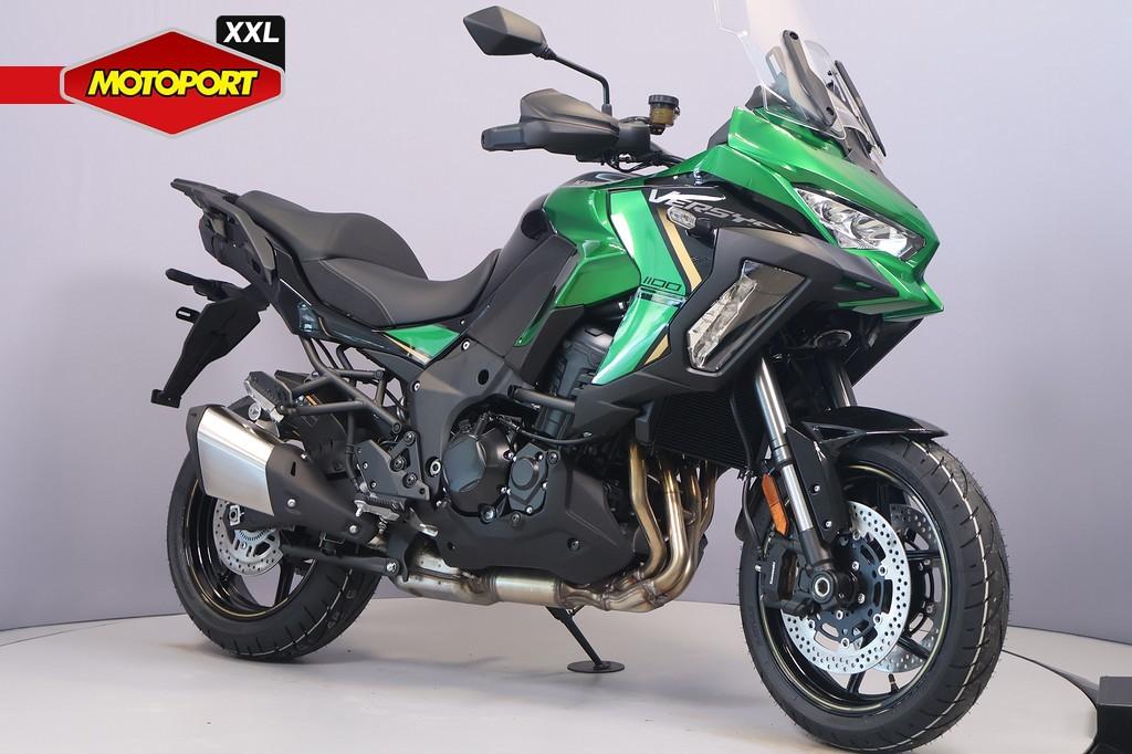 Kawasaki Versys 1100 SE - foto 2