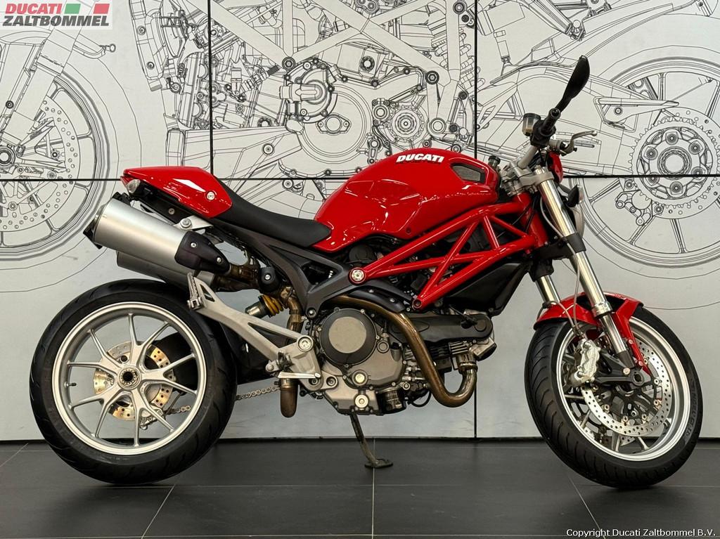 Ducati MONSTER 1100 (bj 2009), 1079 cc, Bedrijf, Meer dan 35 kW, Overig
