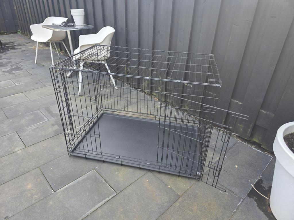 Hondenbench in goede staat, Dieren en Toebehoren, Hondenhokken, Ophalen of Verzenden, Zo goed als nieuw, 75 tot 110 cm, Minder dan 65 cm
