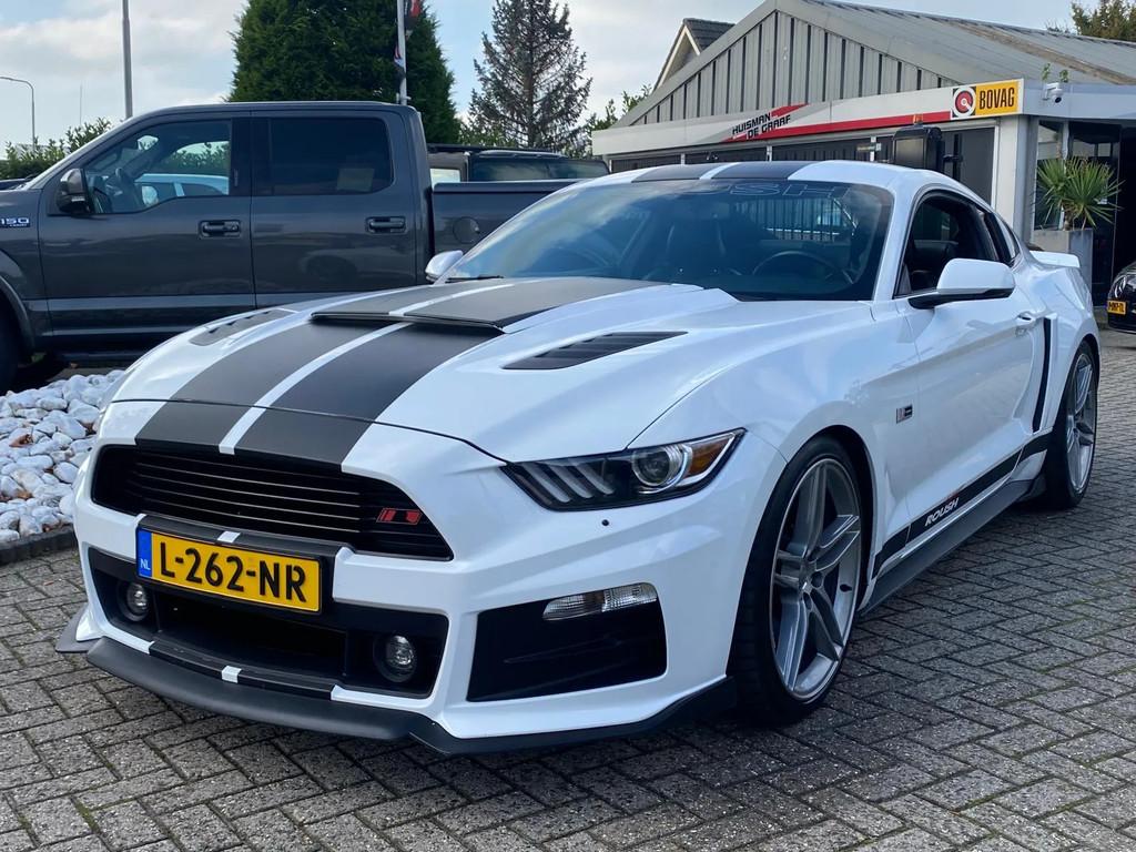 Ford Mustang 5.0 V8 GT Roush Stage 2 Wit 2015 Handgeschakeld, Auto's, 15 km/l, 4 stoelen, Wit, Leder