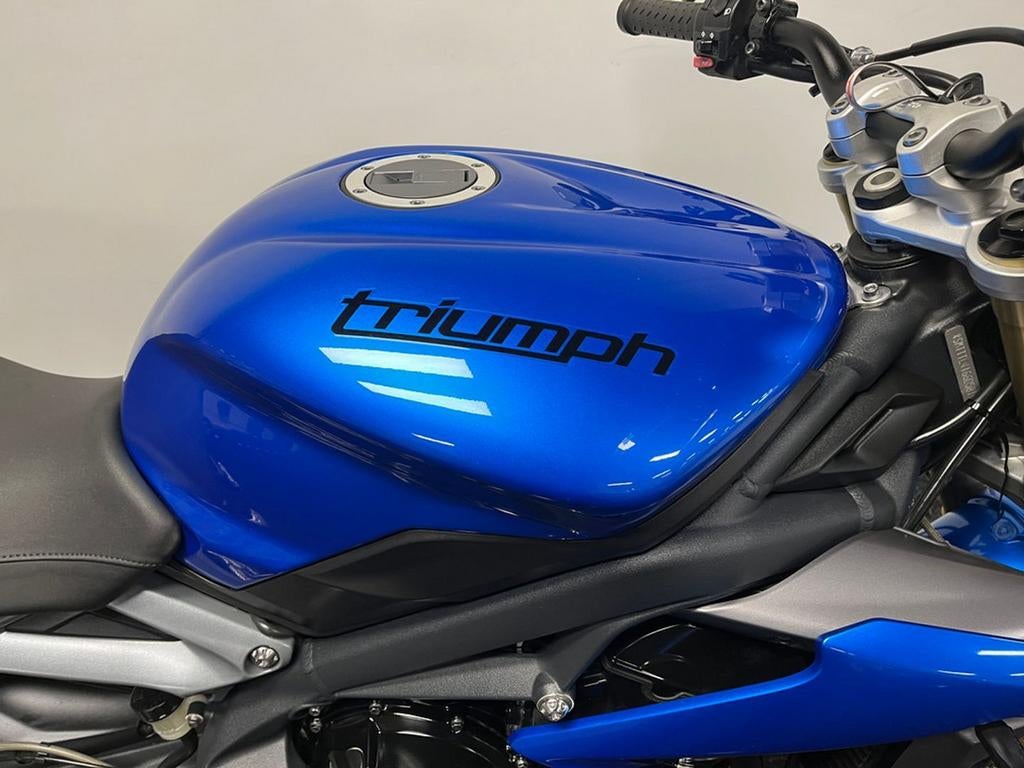 Triumph STREET TRIPLE 675 LEASE VOORDELIG! - foto 2