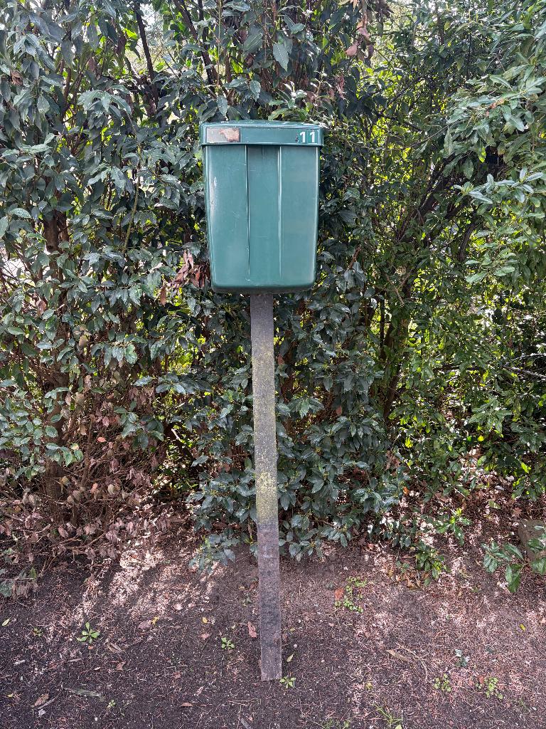 Originele PTT brievenbus, Ophalen, Gebruikt, Kunststof, Staande brievenbus