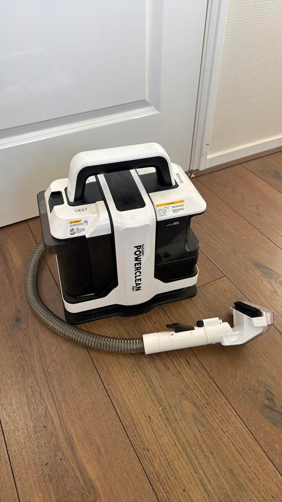 Tapijt reiniger, Ophalen, Zo goed als nieuw