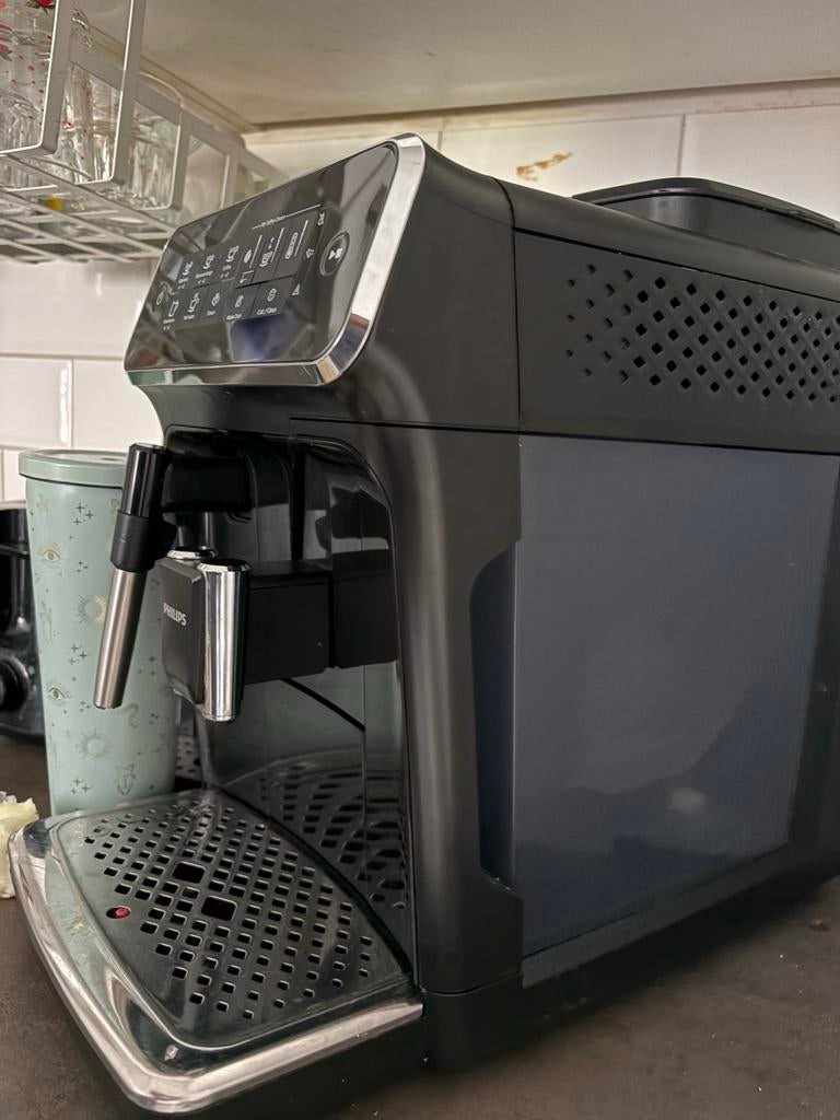 Philips 3200 Volautomatische Koffiemachine, Witgoed en Apparatuur, Koffiezetapparaten, Afneembaar waterreservoir, Koffiemachine