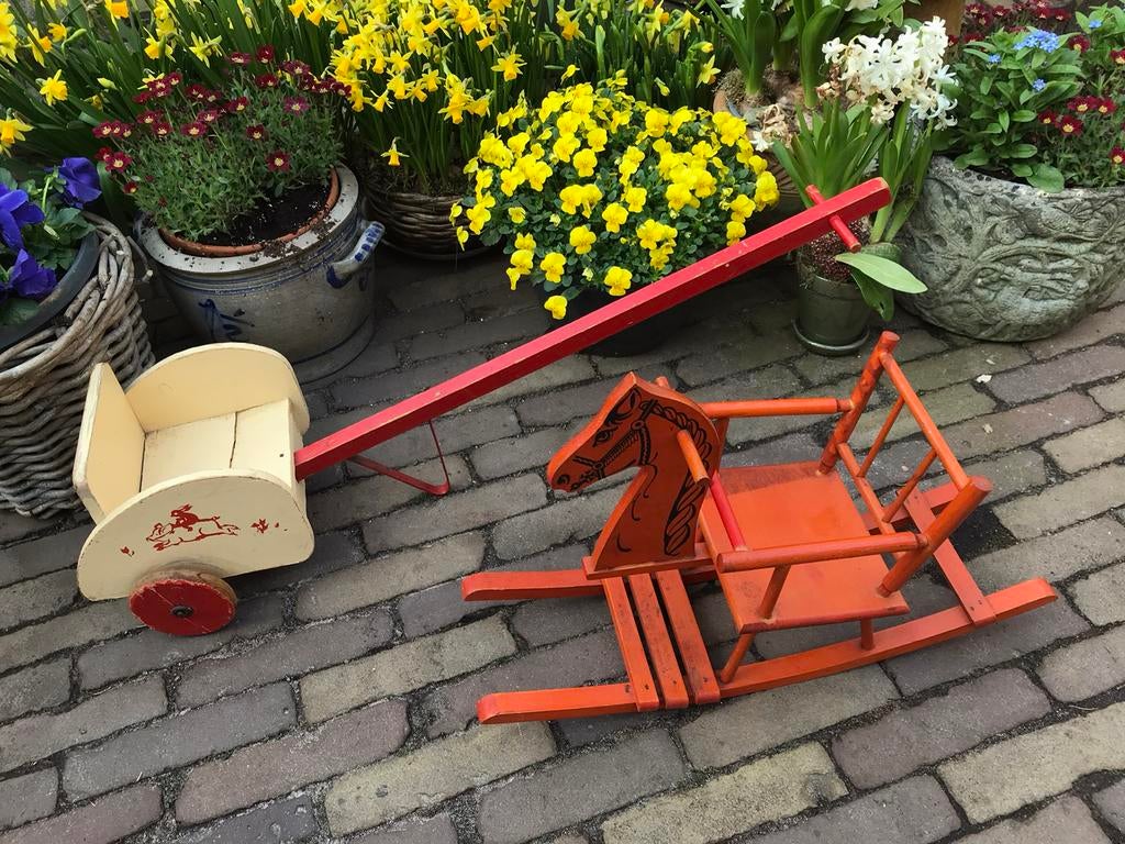Hobbelpaard pop en trekkar pop, Ophalen, Gebruikt, Rij- of Hobbelspeelgoed