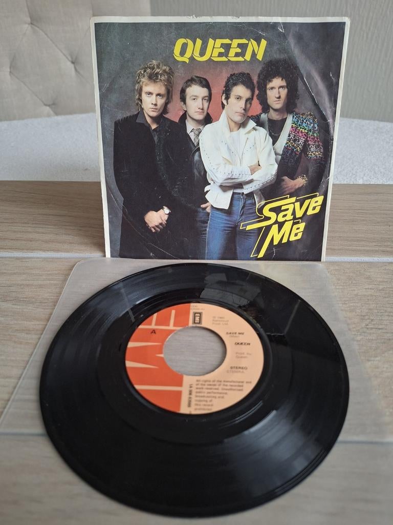 Single van  QUEEN // SAVE ME ...uit 1980, Ophalen of Verzenden, Gebruikt, Overige formaten, Poprock