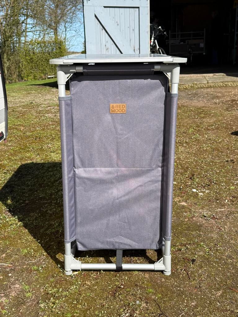 Redwood kast voortent, Ophalen, Gebruikt