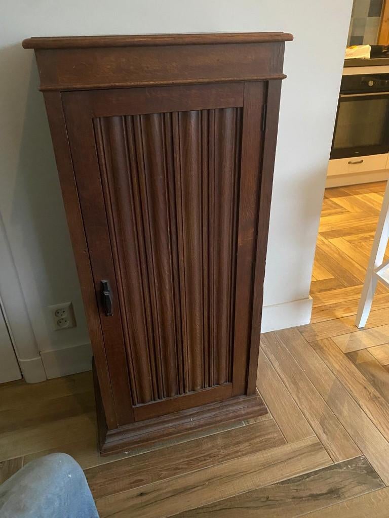 Leuk kastje uit grootmoeders tijd, Ophalen, Gebruikt