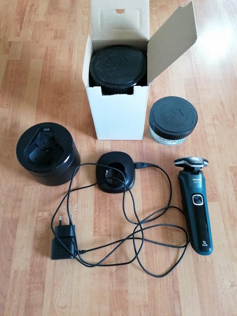 Philips series 5000 scheerapparaat, Ophalen, Zo goed als nieuw, Scheren en Epileren