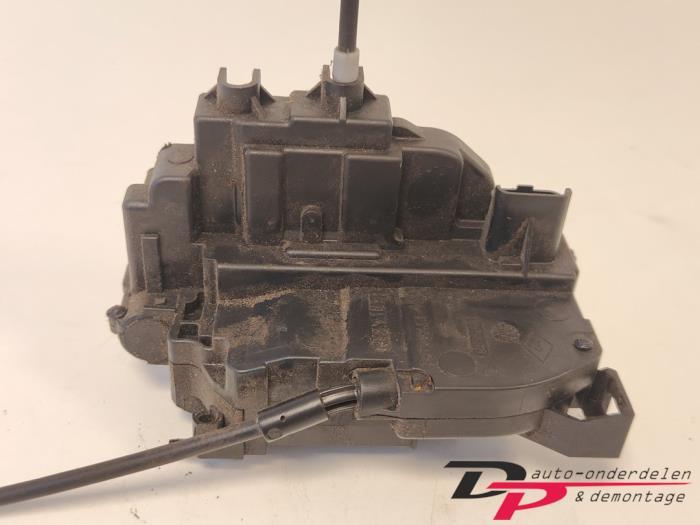 Deurslot Mechaniek 2Deurs rechts van een Renault Clio, Gebruikt, -, Renault, -