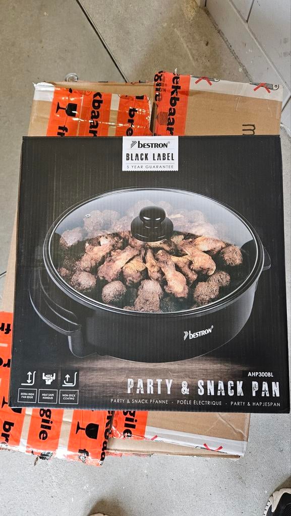 Elektrische hapjespan warmhoudpan Bestron AHP300BL, Ophalen of Verzenden, Nieuw, Overige materialen, Overige typen