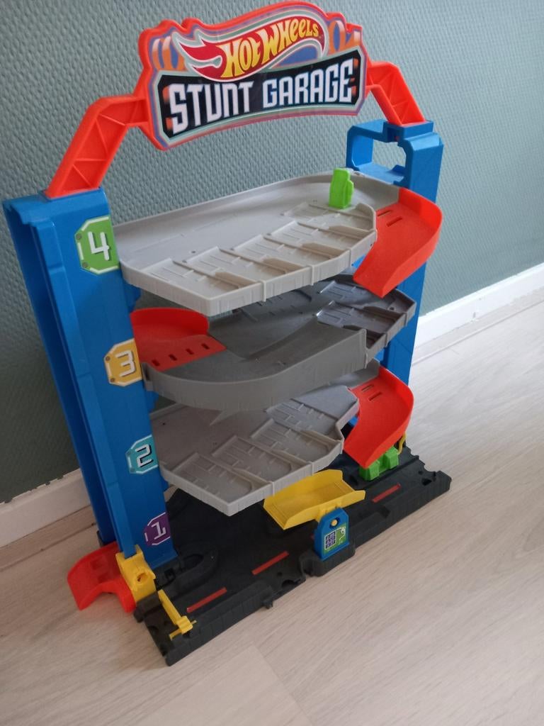 Stunt garage Hotweels, Kinderen en Baby's, Speelgoed | Racebanen, Ophalen, Zo goed als nieuw, Handmatig, Overige merken
