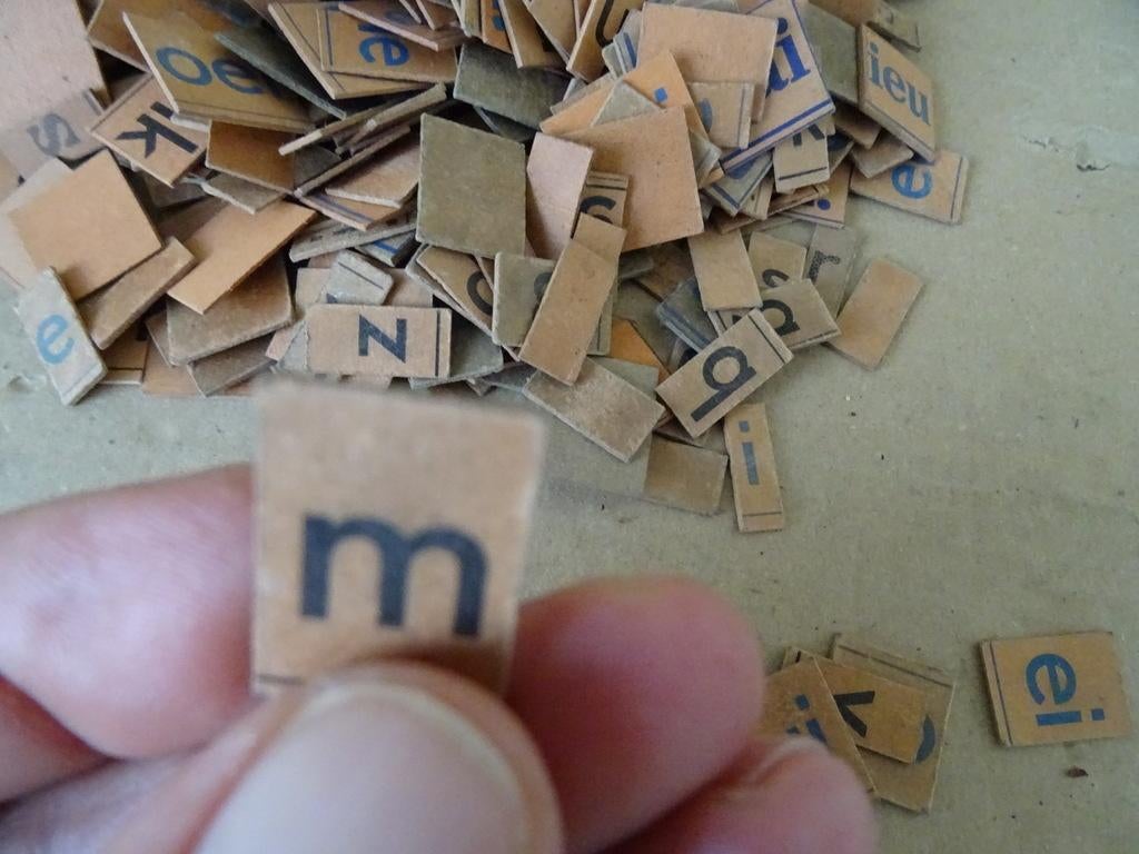 Collectie vintage letters voor leesplankje leesplank letters, Ophalen of Verzenden