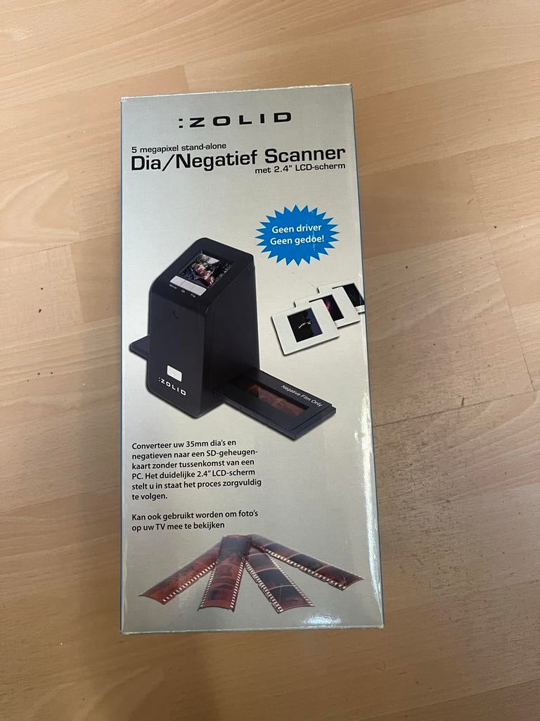Zolid Dia/Negatief Scanner met 2.4" LCD-scherm, Computers en Software, Ophalen of Verzenden, Gebruikt, Diascanner