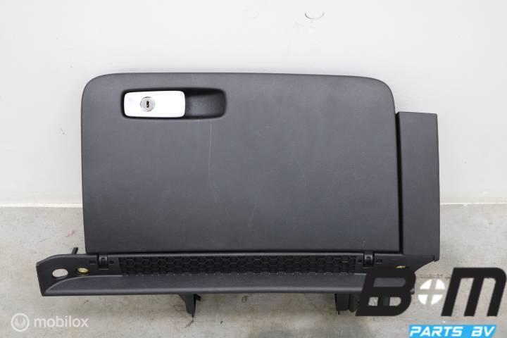 Dashboardkastje Audi A1 8X 8X1857035C, Gebruikt