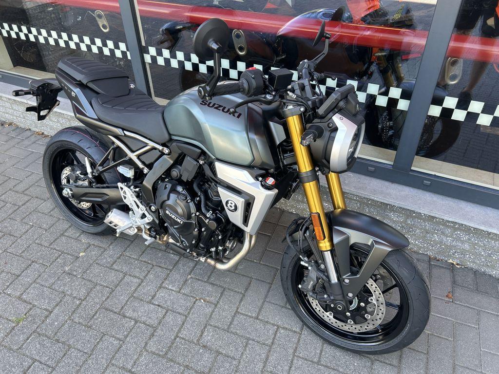 SUZUKI GSX-8T 2025 - foto 2