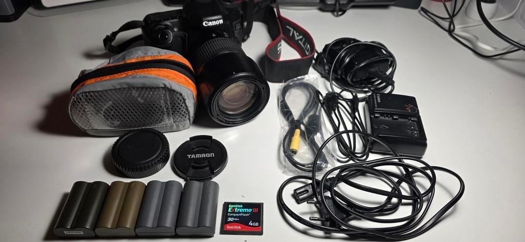 Canon 40D met Tamron 70-300 mm lens en accessoires, Ophalen of Verzenden, Canon, 8 keer of meer