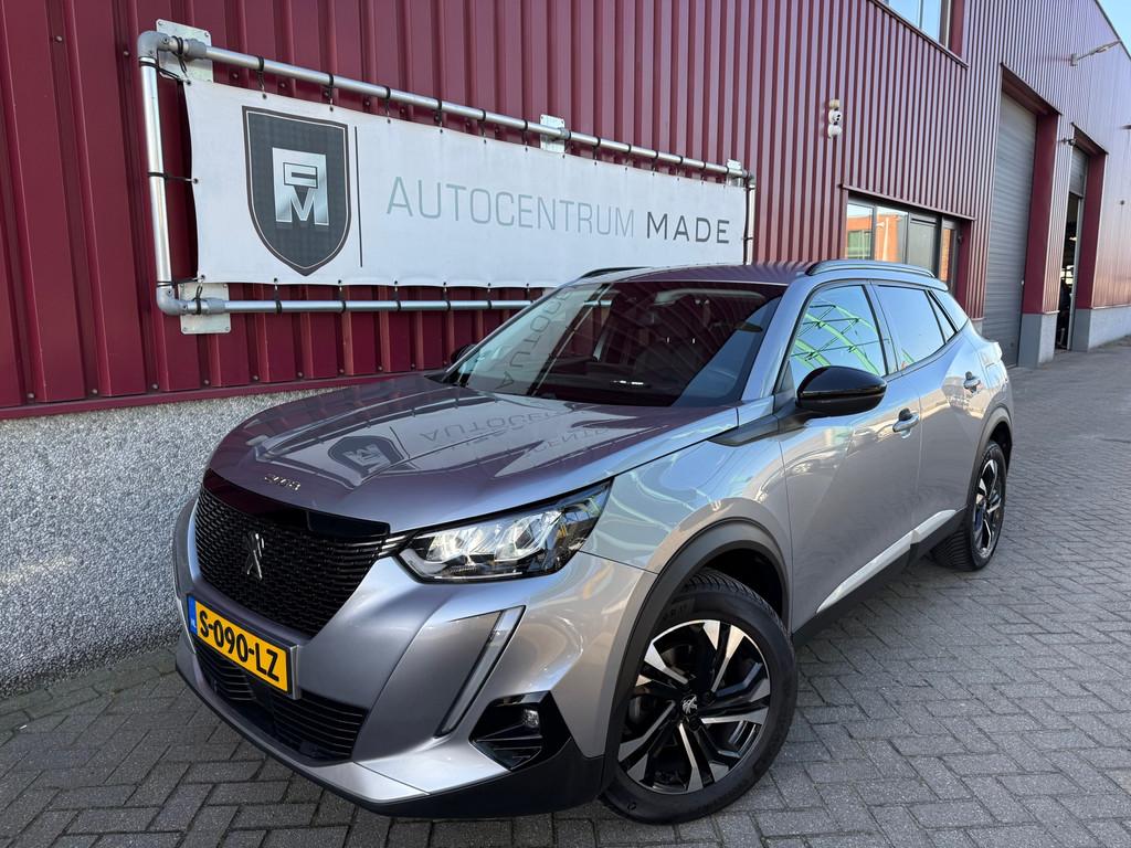 Peugeot 2008 1.2 PureTech Allure Pack // Automaat // Navi //, Gebruikt, 1199 cc, 1180 kg, 3 cilinders