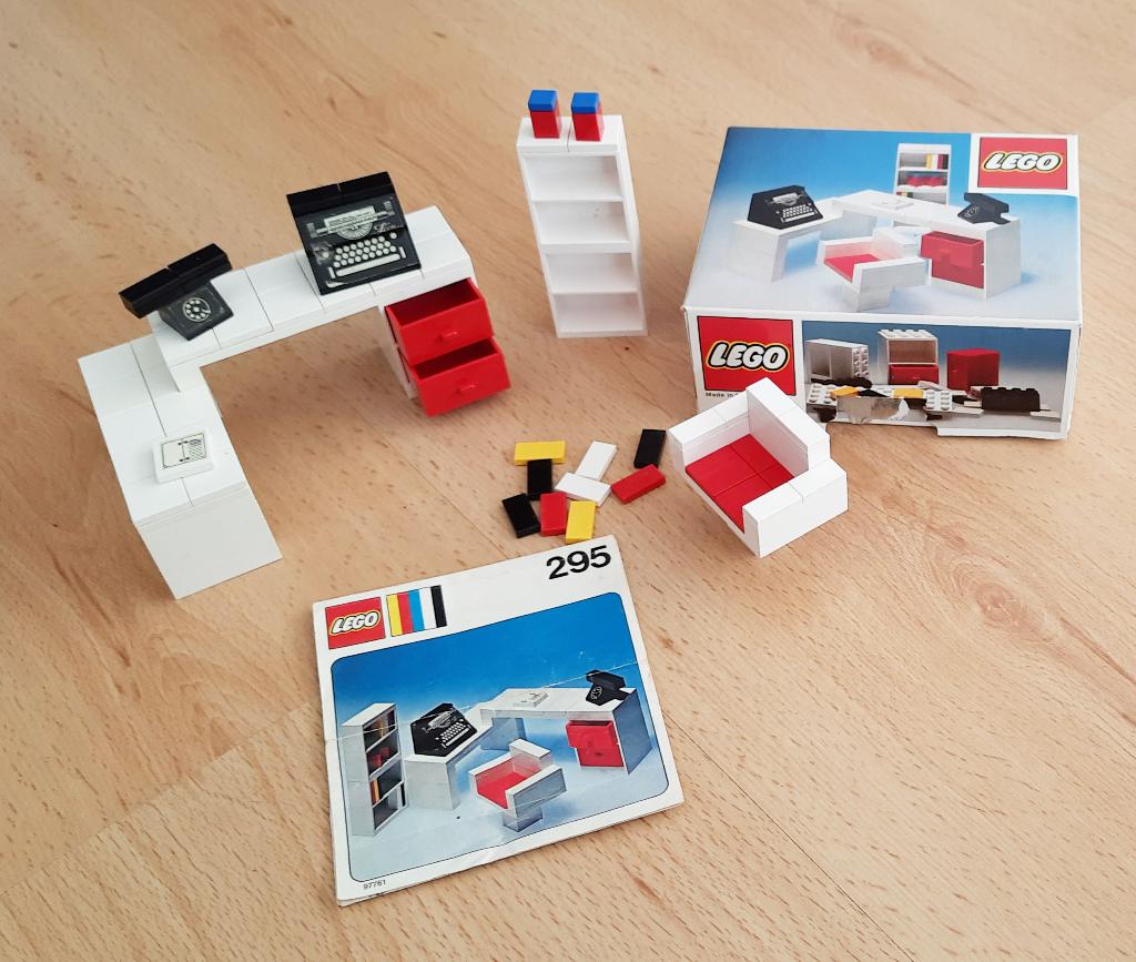 Lego 295 (Secretary's Desk - 1974)., Ophalen of Verzenden, Zo goed als nieuw, Complete set, Lego