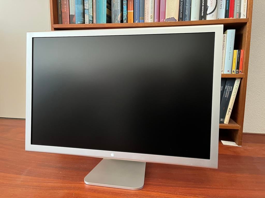 Apple Cinema HD Display 30, Computers en Software, Monitoren, Ophalen, Kantelbaar, Zo goed als nieuw, Overige typen